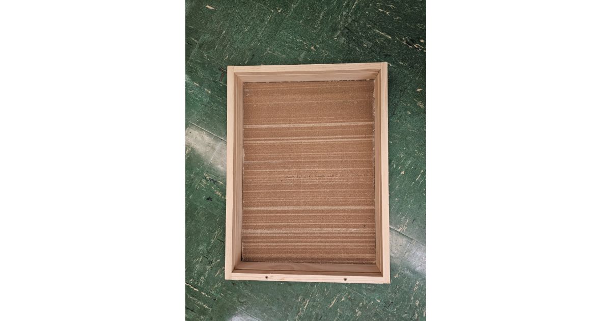 How To Build a Standard Insect Box